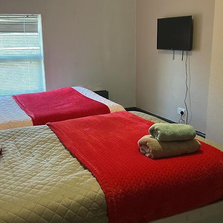 Cozy Large Sized 4 Bedroom Flat Liverpool Luaran gambar